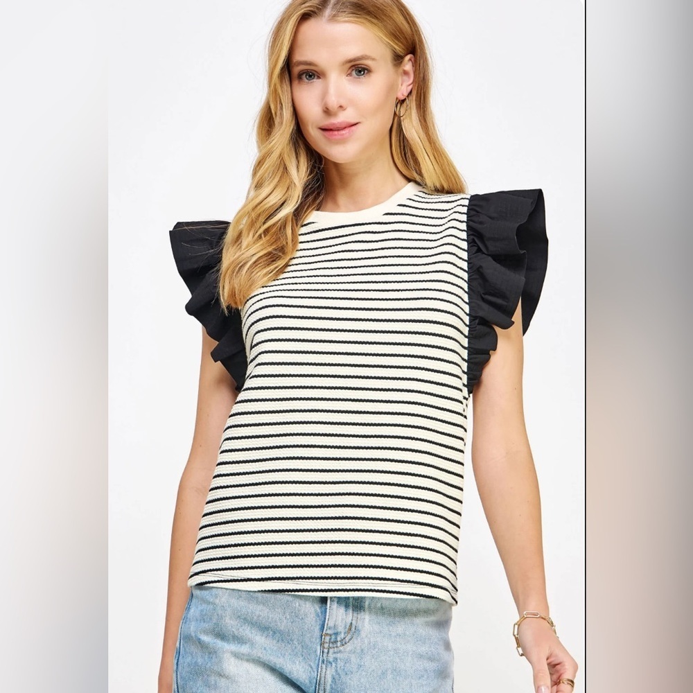 Strut & Bolt Chic Ruffle Sleeve Striped Blouse - Black & White size S